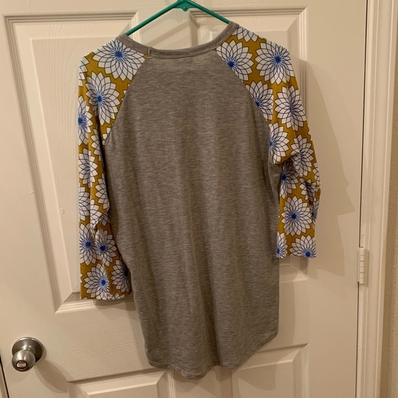 LuLaRoe Randy - Picture 2 of 4